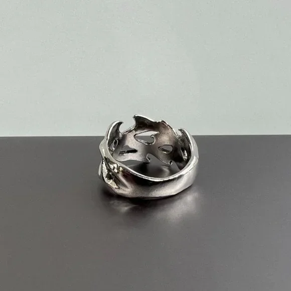 Y2K 2000s vintage retro style silver goth emo unique thorn ring - Picture 4 of 8